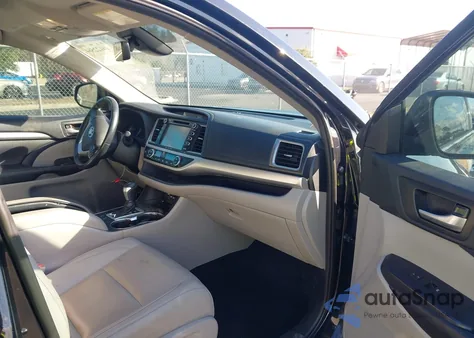 2019 Toyota Highlander Xle from USA, damaged, VIN 5TDKZRFHXKS553691